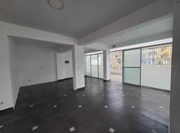 Local comercial · 130m² · 2 Estacionamientos · Local Comercial en La Molina Av Los Fresnos