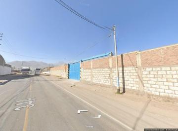 Nave industrial · 300m² · 3 Dormitorios · 1 Estacionamiento · Alquilo Local Industrial 4200 m² Via Evitamiento Km 6 Cerro Verde Arequipa