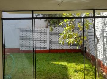 Casa de 4 habitaciones, Lima · Casa de Dos Pisos At. 180 m² con 4 Dorm. en Venta en Surquillo