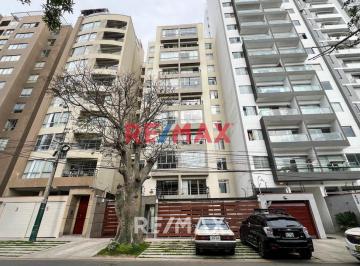 Departamento · 127m² · 4 Dormitorios · 1 Estacionamiento · Duplex en Barrio Medico 174.13 m². Limite con Aurora Miraflores