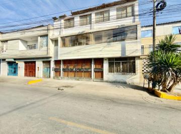 Casa de 6 habitaciones, Lima · Casa en Venta Como Terreno 380 m² en San Luis