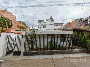 Casa · 360m² · 9 Dormitorios · Venta de Casa Céntrica en Emadi - Ayacucho