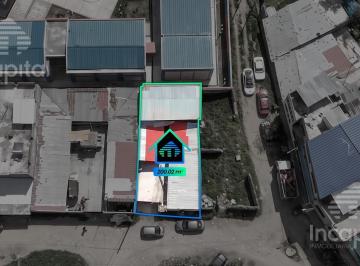 Terreno / Lote · 200m² · 2 Dormitorios · Venta de Terreno en Goyzueta