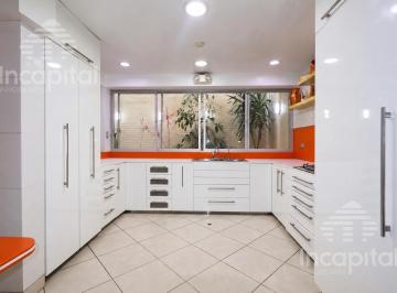 Casa · 113m² · 5 Dormitorios · 1 Estacionamiento · Casa en Salamanca