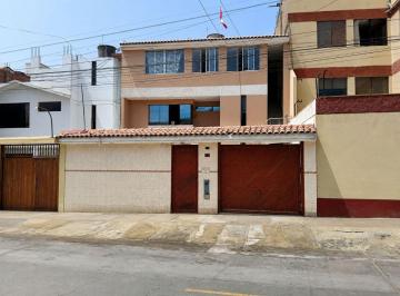 Departamento de 3 habitaciones, Callao · "Bien Construido, con Cochera"