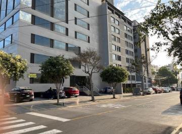 Oficina comercial · 260m² · 4 Dormitorios · 2 Estacionamientos · Alquilo Oficina Flat en Av Carriquiry N 8, Piso 6, San Isidro.