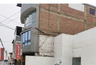 Local comercial · 321m² · 5 Dormitorios · 3 Estacionamientos · Alquilo Local Comercial en Av Lima N 7, Piso 1, Villa María del Triunfo.