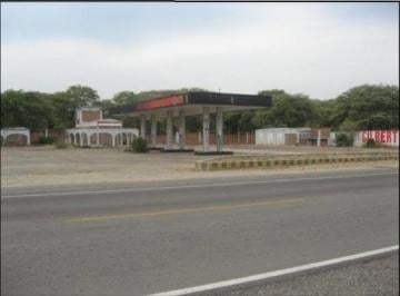Terreno / Lote · 3500m² · Alquilo Terreno Flat Comercial en Carretera Chulucanas. Cerca Al Peaje de Chulucanas.