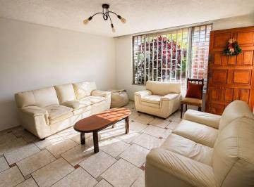 Casa de 3 habitaciones, Lima · Linda Casa en San Miguel Muy Cercana a Plaza San Miguel!