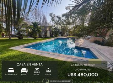 Casa de 2 habitaciones, Lima · Casa de Arquitecto en Venta - La Molina