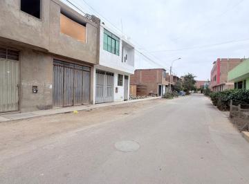 Casa · 90m² · 3 Dormitorios · Casa en Venta en Urb, San Pedro Etapa 4