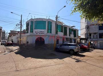 Oficina comercial · 43m² · Oficina en Alquiler en El Centro de Chiclayo 2do Piso (G. Yalico)