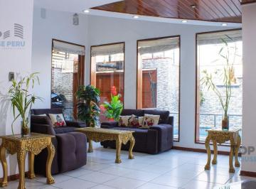 Casa · 552m² · 11 Dormitorios · 1 Estacionamiento · Se Vende Casa en Las Lagunas de La Molina