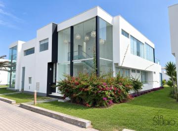 Casa · 270m² · 5 Dormitorios · 2 Estacionamientos · Casa de Playa en Venta · Las Arenas, Asia · 3ra Fila · 5 Dorm. + Servicio