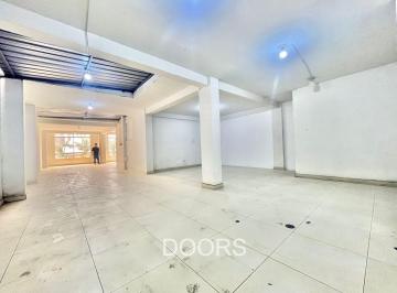 Oficina comercial · 160m² · Oficina Amplia en Alquiler en La Av Javier Prado Este, Ate