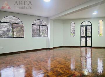 Departamento · 100m² · 2 Dormitorios · Departamento en Segundo Piso | Balcón | 2 Dorm. + Escritorio