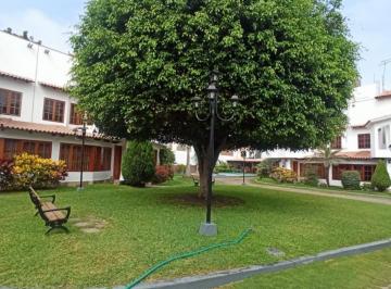 Casa de 4 habitaciones, Lima · Hermosa Casa de 203 m² en Condominio con 4 Dorm. y 4 Baños en Urb. Campo Verde, La Molina