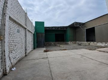 Local comercial · 575m² · Local Comercial con Almacen en Huaral