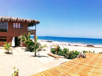 Casa LaMorena de Canoas de Punta Sal · Casa de Playa Lamorena de Canoas de Punta Sal