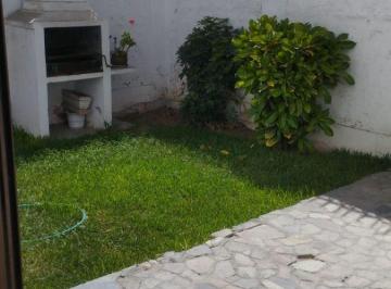 Casa de 3 habitaciones, Lima · Buena Casa en Alq. en La Av Central en La Urb. Los Alamos de Surco