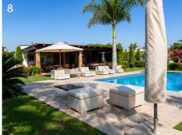 Casa · 4300m² · 9 Dormitorios · 15 Estacionamientos · Vendo Linda Casa Hacienda en Condominio La Rioja, El Carmen, Chincha (Al Lado de Hacienda San Jose)
