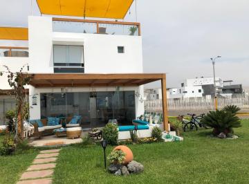 Casa · 134m² · 4 Dormitorios · 2 Estacionamientos · Casa en Alquiler en Condominio Asia del Sur, Playa Sarapampa