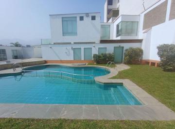 Casa de 4 habitaciones, Lima · Casa en Venta en Las Lagunas de La Molina