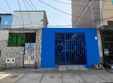 Terreno / Lote · 40m² · 2 Dormitorios · Se Venbde Terreno Cerca a La Estacion San Carlos - 160 m²