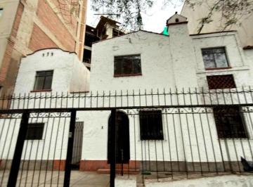 Casa de 6 habitaciones, Lima · Vendo Casa de 2 Pisos en Miraflores