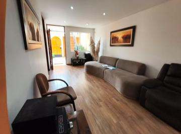 Casa · 347m² · 4 Dormitorios · 1 Estacionamiento · Venta de Casa en Surco Residencial Monterrico