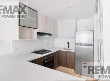 Departamento · 84m² · 2 Dormitorios · 2 Estacionamientos · Venta Departamento de Estreno 1er Piso en Surco | 126 m² - 2 Dorm Patio | Sin Alcabala