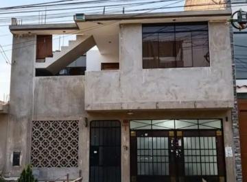 Casa de 3 habitaciones, Lima · Casa con Gran Potencial en Carabayllo | Us$135,000