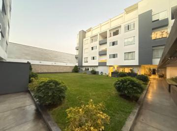 Departamento de 3 habitaciones, Lima · Exclusivo Dúplex en Venta – Urb. El Derby de Monterrico, Surco