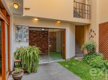 Casa · 270m² · 3 Dormitorios · 2 Estacionamientos · Casa en San Antonio