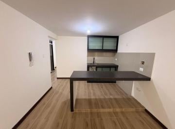 Departamento de 2 habitaciones, Lima · Departamento en Alquiler en Primer Piso – 2 Dorm. y Patio Interno