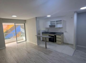 Departamento de 2 habitaciones, Lima · Se Vende Departamento con Cochera en San Miguel