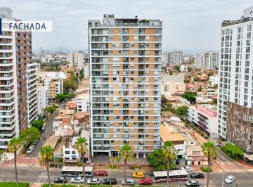 Departamento de 2 habitaciones, Lima · ¡Excelente Departamento con Piscina, Gimnasio y Vista Panorámica en Barranco!