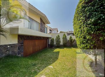 Casa · 623m² · 5 Dormitorios · 2 Estacionamientos · Venta – Casa en Las Lagunas de La Molina | 560 m² de Terreno | Piscina Jacuzzi