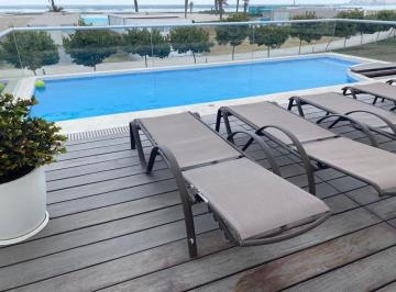 Casa de playa de 6 habitaciones, Cañete · Casa de Playa 513 m², 6 Dorm.