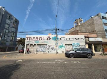 Terreno / Lote , Trujillo · Local Comercial a Media Cuadra del Ov. Larco 423 m²