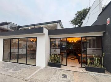 Local comercial , Trujillo · Locales Comerciales en Alquiler At: 234 m²