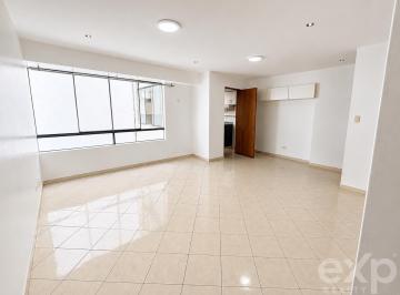 Departamento · 67m² · 2 Dormitorios · Alquilo Departamento con Cocina Remodelada, Muy Iluminado de 2 Habitaciones 1 Baño