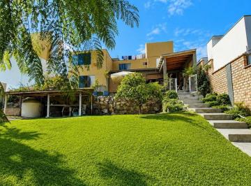 Casa de 5 habitaciones, Lima · Venta Casa 597 m² Cerca a Esan