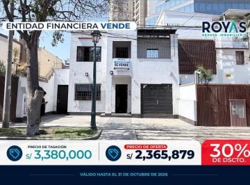 Casa · 380m² · 2 Estacionamientos · Vendo Casa en Prolongación Arenales San Isidro 1235