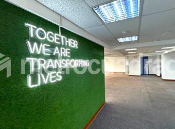 Oficina comercial , Lima · Oficina 372 m² - Implementada - San Isidro