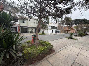 Terreno / Lote , Lima · ¡Casa Como Terreno Terreno de 300 m² en Urb. Chama – Santiago de Surco