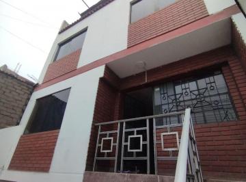 Casa de 7 habitaciones, Lima · Casa de 3 Pisos + Azotea – 240 m² Construidos en 90 m² de Terreno