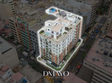 Departamento · 82m² · 2 Dormitorios · 2 Estacionamientos · Venta - Departamento - Centro de Miraflores - 2 Dorm. - 2 Cocheras - Cerca a Larco
