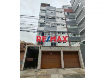 Departamento de 2 habitaciones, Lima · ¡Vive en San Miguel por Us$107,000! a Unos Pasos de Plaza San Miguel