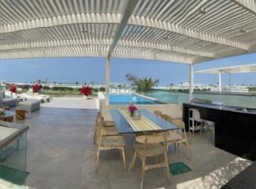 Casa · 550m² · 5 Dormitorios · 4 Estacionamientos · Vendo y Alquilo Casa de Playa en Jirón Condominio La Jolla, Fila 2, Km 101, Asia